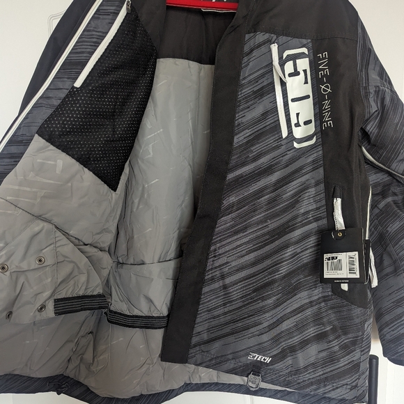 NWT 509 Range Insulated Jacket, Black Ops, 2XL - Picture 9 of 11